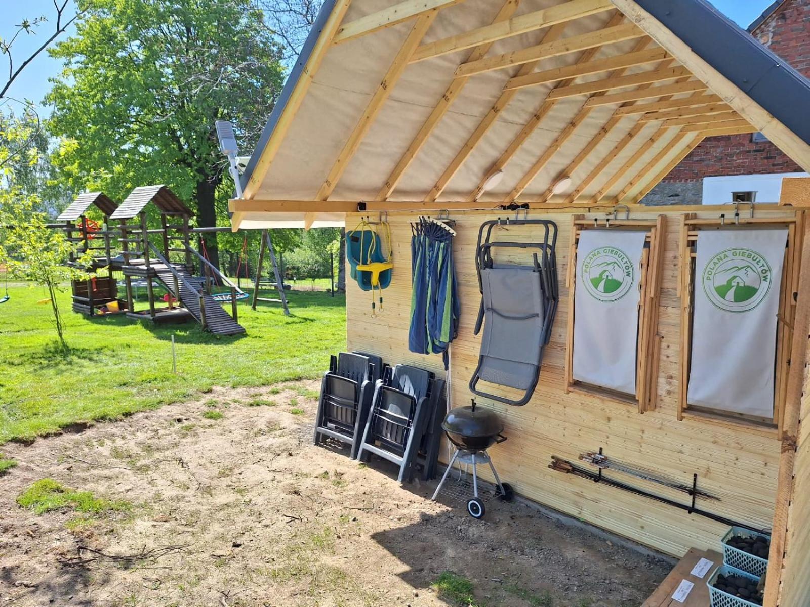 Camping, Zabierz Wlasny Namiot Kameralne Pole Namiotowe Z Basenem Kinem Plenerowym Miejscem Na Ognisko I Placem Zabaw Zywe Zwierzeta Agroturystyka Giebultow  外观 照片